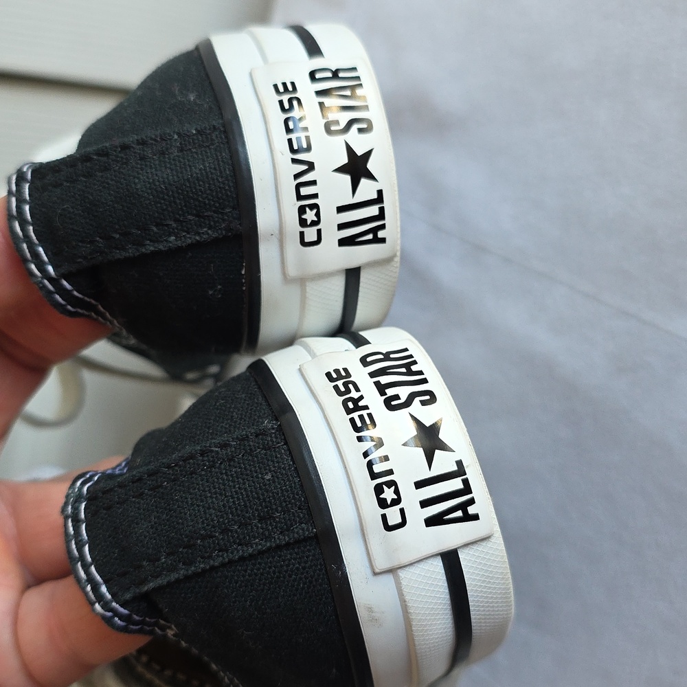 Black And White Canvas Converse All Stars Sneakers Womens 6 Mens 4 - Picture 4 of 14